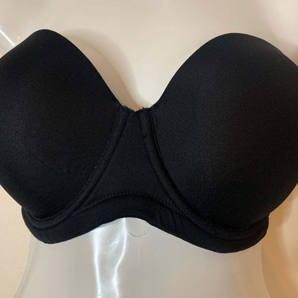 Way cold, black strapless, underwire bra, size 36DD - Picture 3 of 5